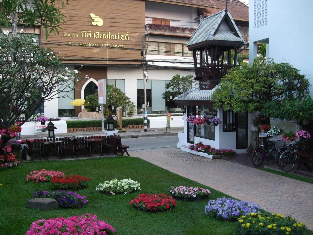 Rachamankha Flora House Hotel Chiang Mai Exterior foto
