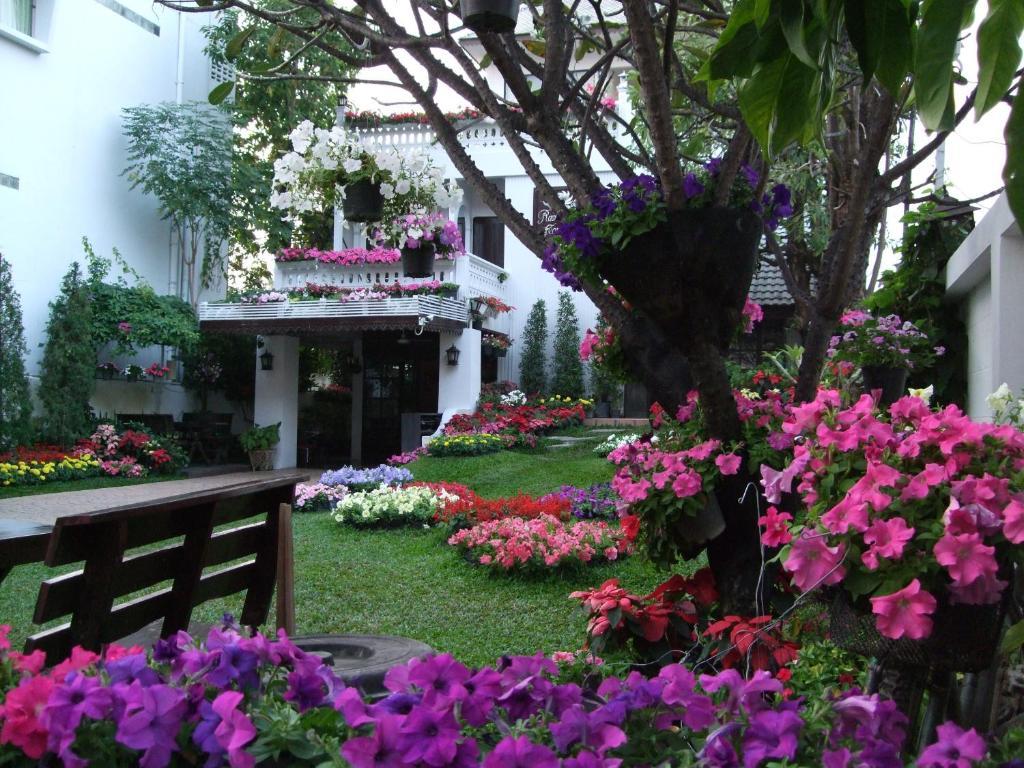 Rachamankha Flora House Hotel Chiang Mai Exterior foto