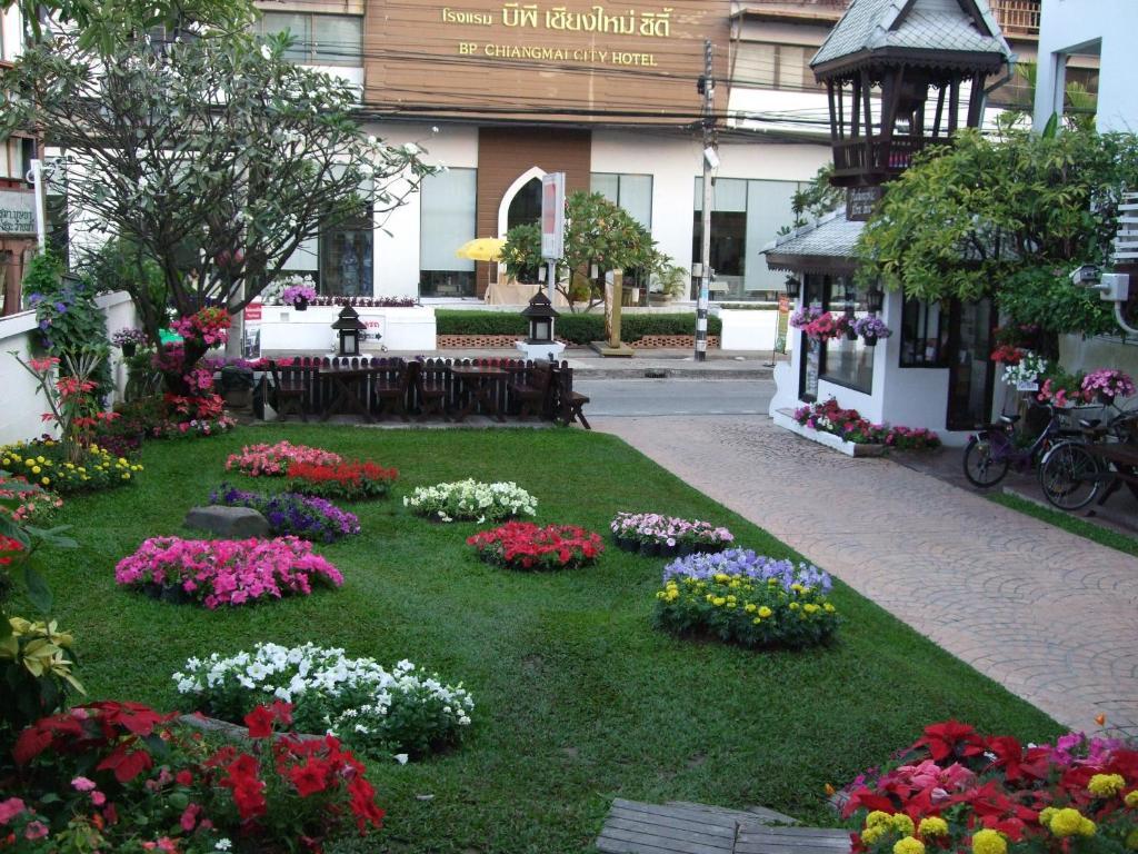Rachamankha Flora House Hotel Chiang Mai Exterior foto
